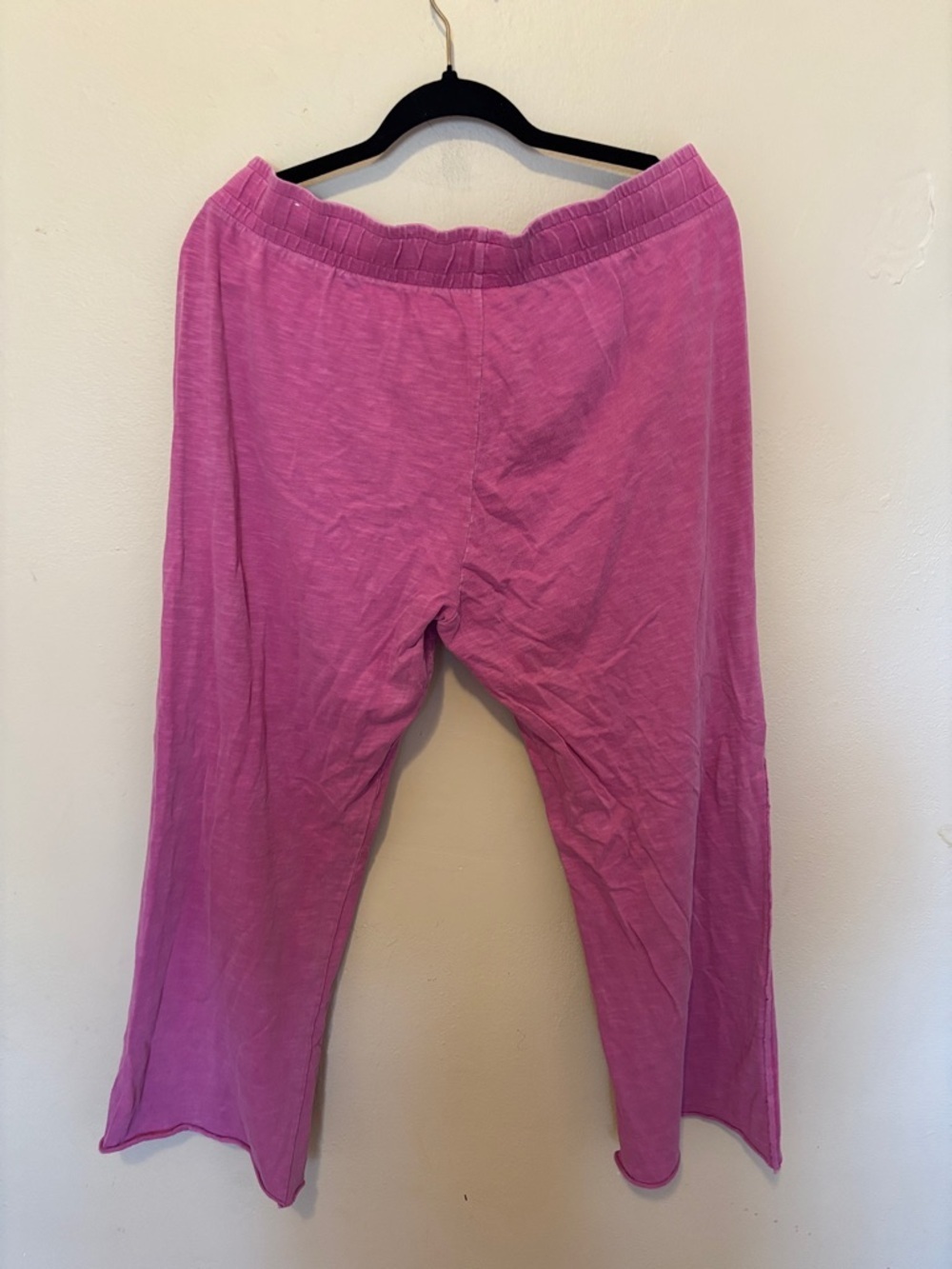 PINK Victoria's Secret Hot Pink Wide-Leg Drawstring Joggers - Picture 4 of 4